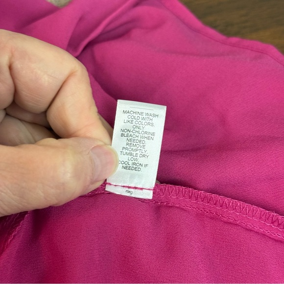 Est. 1946 Women's Hot Pink Boho Blouse. Size large. - Picture 8 of 8